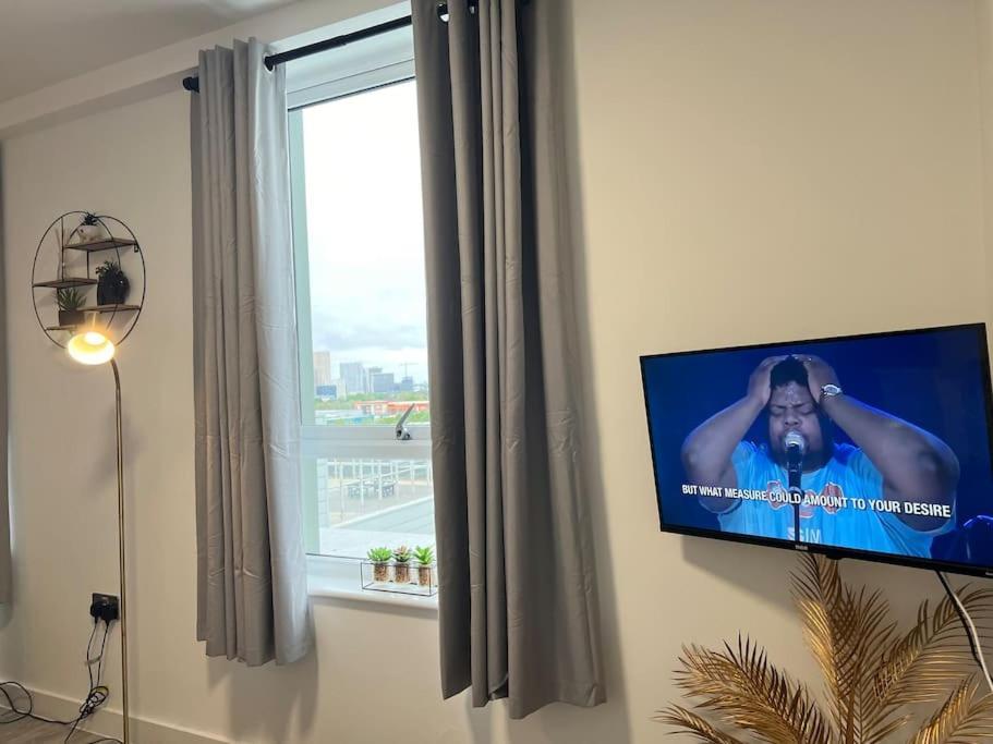 Prime Suite 2 Bedroom Apartment With Rooftop Terrace Manchester Dış mekan fotoğraf