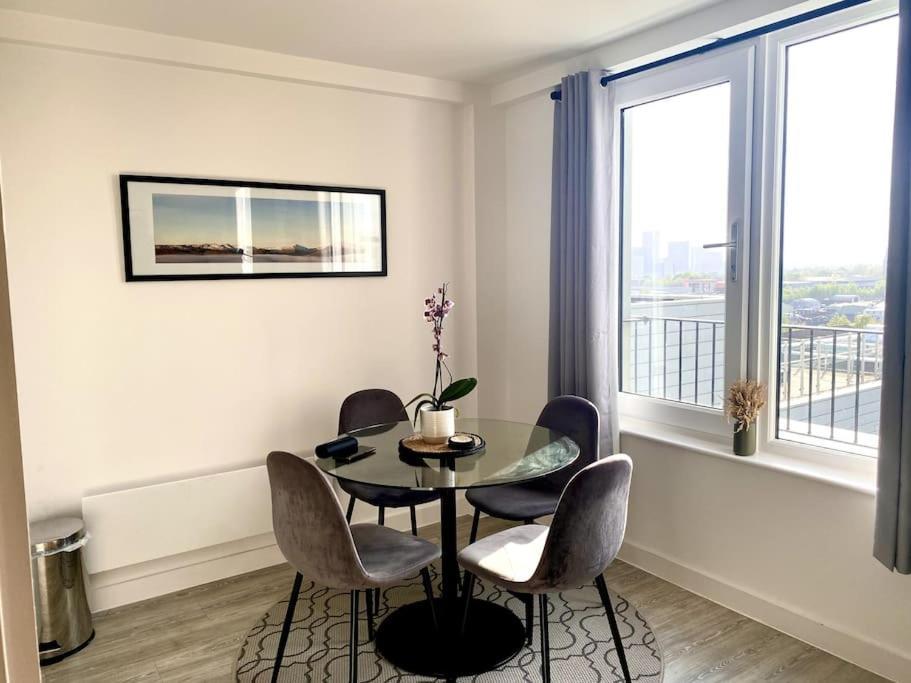 Prime Suite 2 Bedroom Apartment With Rooftop Terrace Manchester Dış mekan fotoğraf