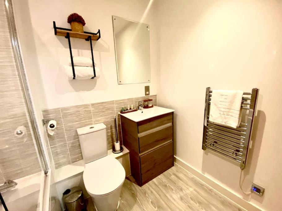 Prime Suite 2 Bedroom Apartment With Rooftop Terrace Manchester Dış mekan fotoğraf